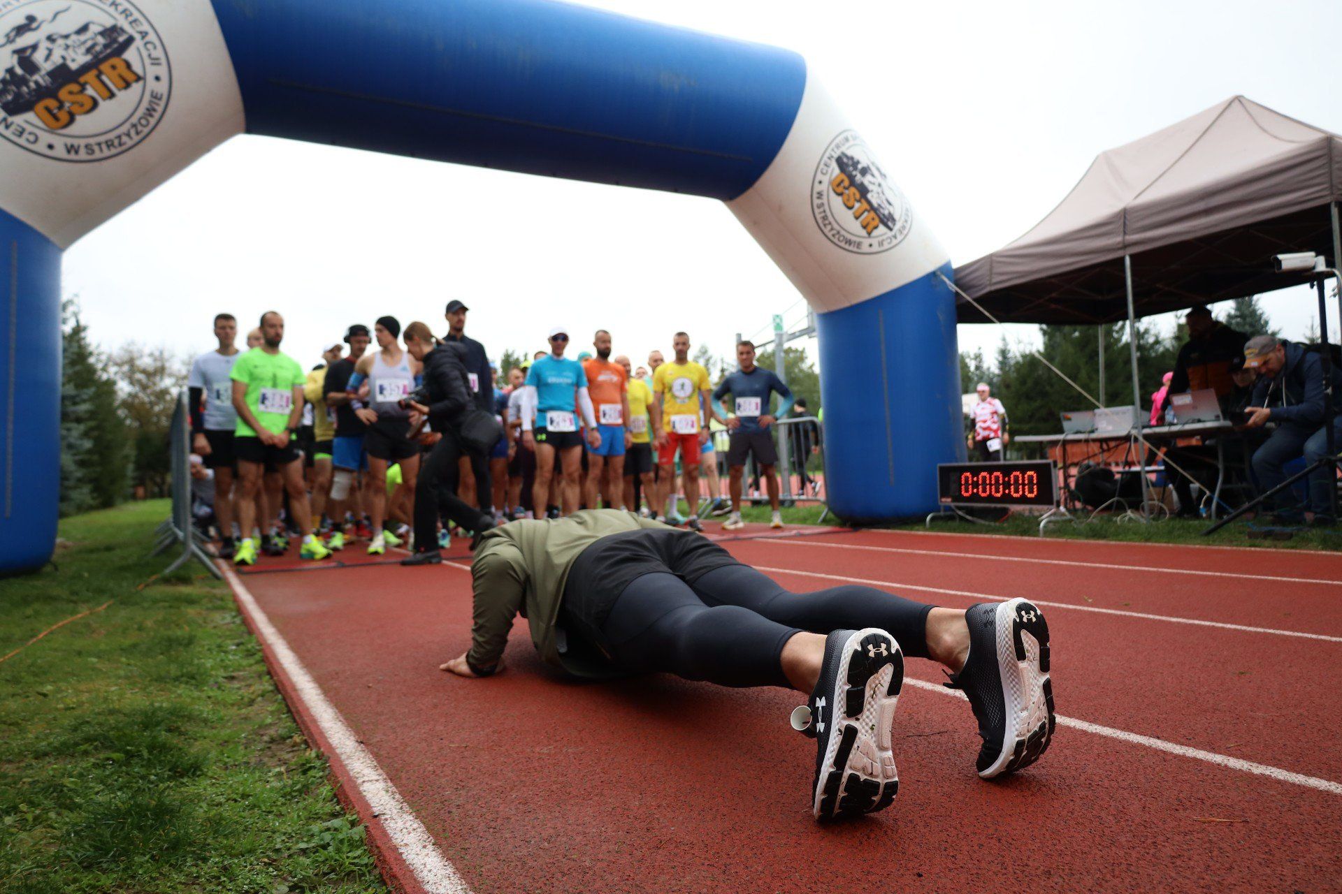 Zawodnicy rywalizowali na dystansach 10 i 5 kilometrów, a imprezę wsparły znane postacie sportu.
