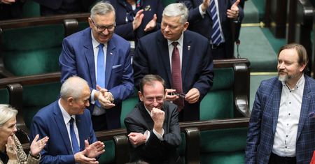 "Ruska swołocz". Wąsik zaatakował w imieniu Kamińskiego