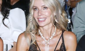 Agnieszka Woźniak-Starak PRĘŻY SIĘ na leżaku w bikini (FOTO)
