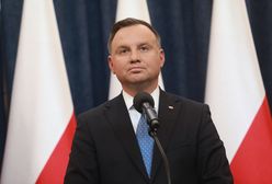 Wybory 2020. Wyborcy Andrzeja Dudy boją się uchodźców. Nowe badanie