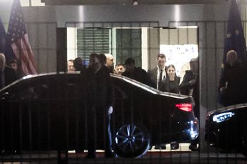 Zełenski w Niemczech. Wielogodzinne spotkanie z wysłannikami Trumpa