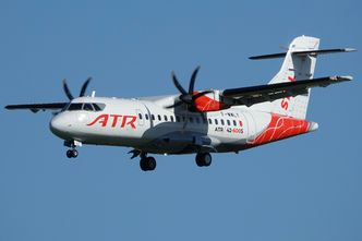 Airbus A220 nie wystarczy LOT-owi? Do gry chce wejść kolejny producent samolotów