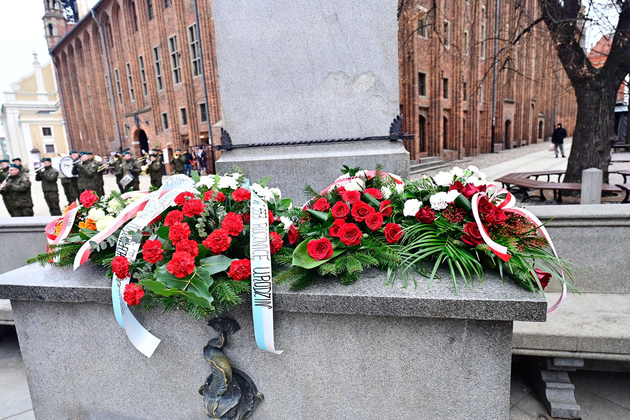 Uroczystości pod pomnikiem Kopernika