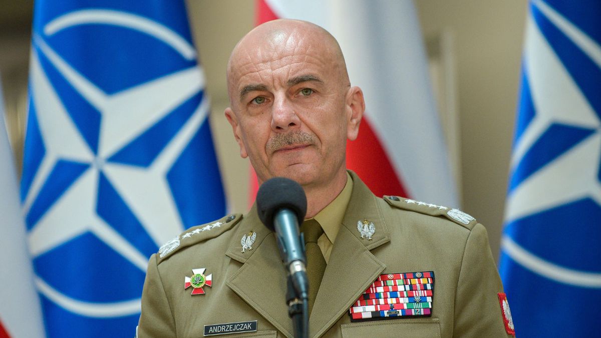 Generał Rajmund Andrzejczak