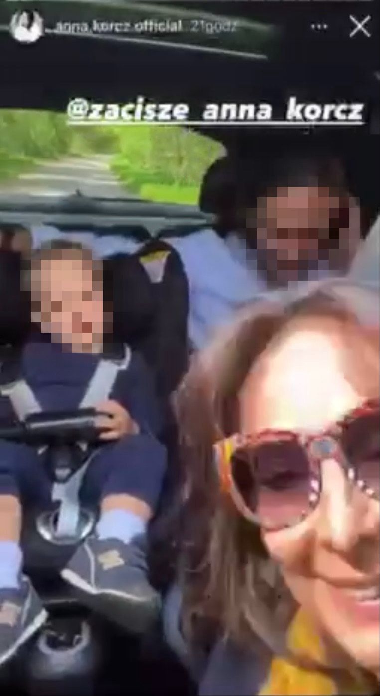 Anna Korcz daje PROWADZIĆ auto 10-letniemu synowi!