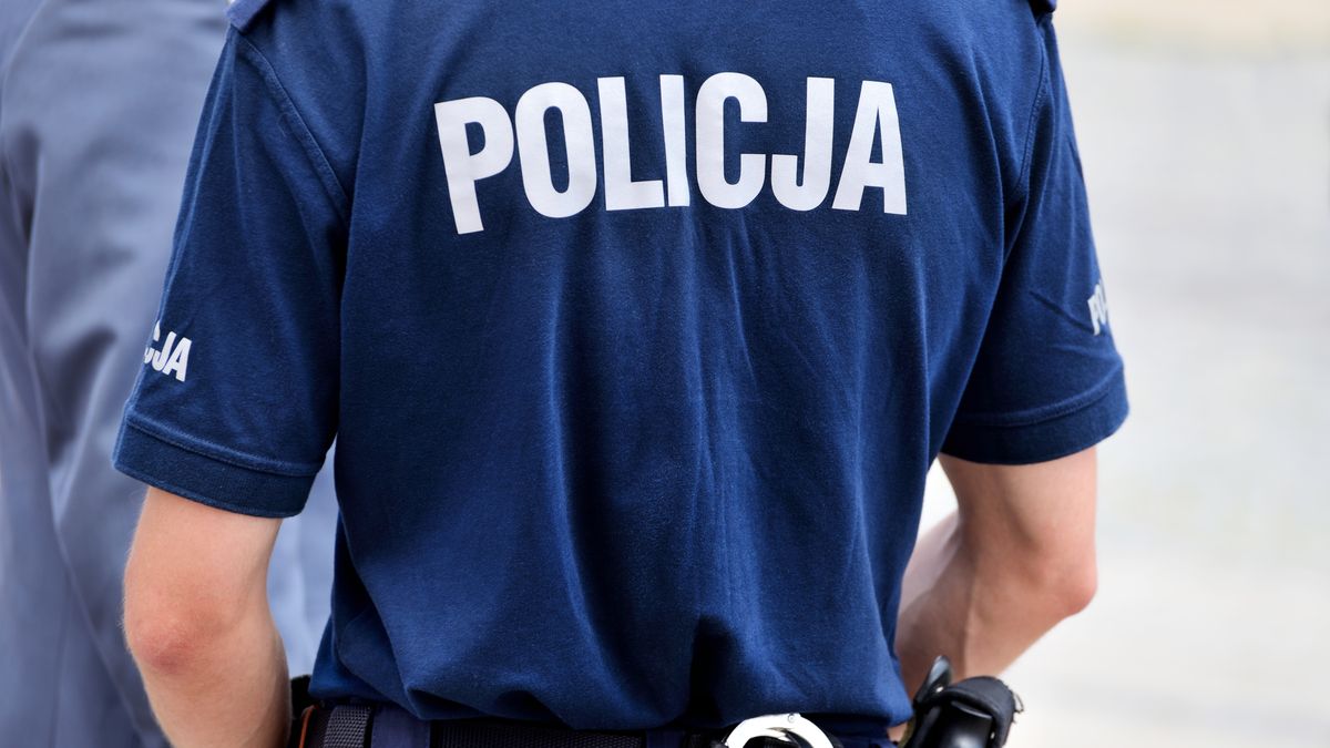 Cyberprzestępcy podszywają się pod infolinie banku. To podstępny atak, bo bank może odmówić reklamacji