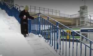 Pokazali jak wygląda dworzec kolejowy w Mławie. "Nie było widać schodów"