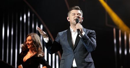 Tego jeszcze nie było. Zenek Martyniuk w szkolnych podręcznikach