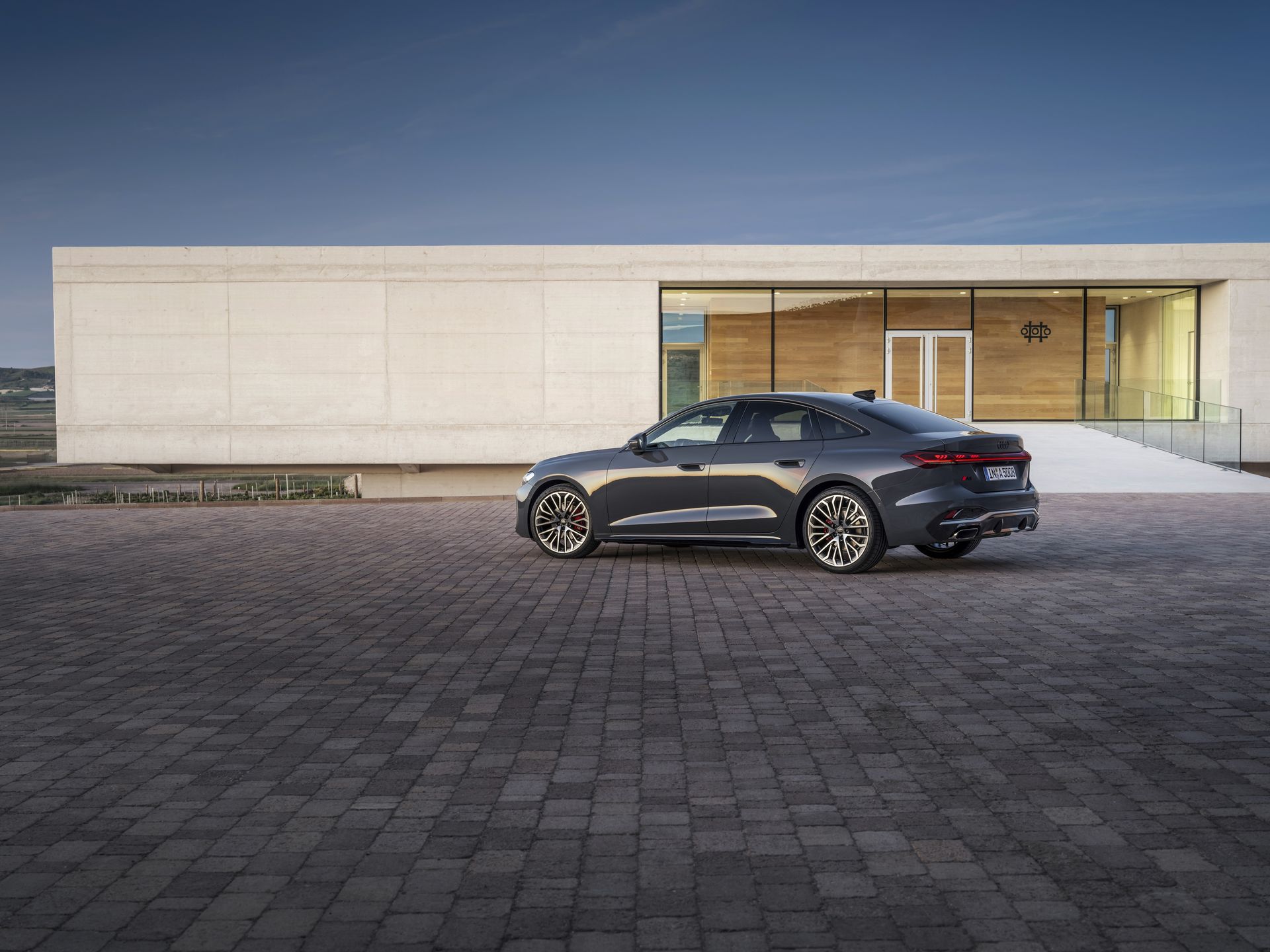 Audi A5 Sedan