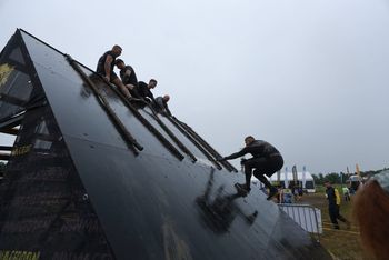 Katowice. Runmageddon na hałdzie w Kostuchnie. To była zabawa dla prawdziwych twardzieli