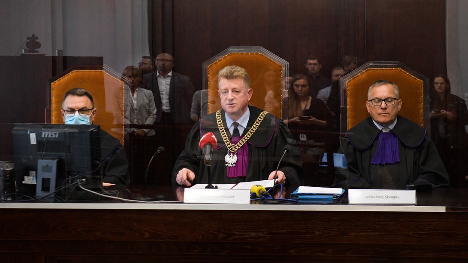 Nielegalny wyścig w Jeleniej Górze. Zginęły dwie osoby. Zapadł wyrok dla sprawców