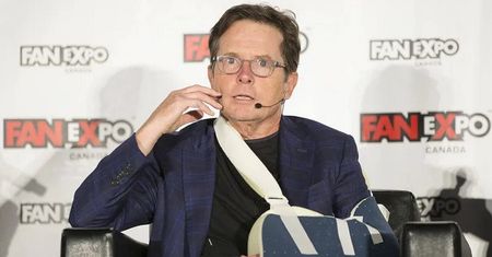 Michael J. Fox cierpi na nieuleczalną chorobę. Ukrywał się z jeszcze jednym problemem