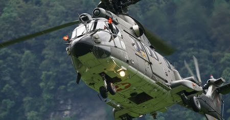 Szwajcaria. Kilkanaście rannych krów ewakuowano helikopterami