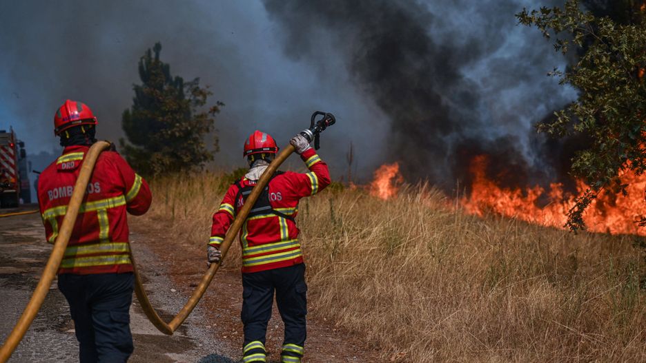 Trump znosi sankcje na Syrię, pożary w Portugalii, tragedia w Sudanie