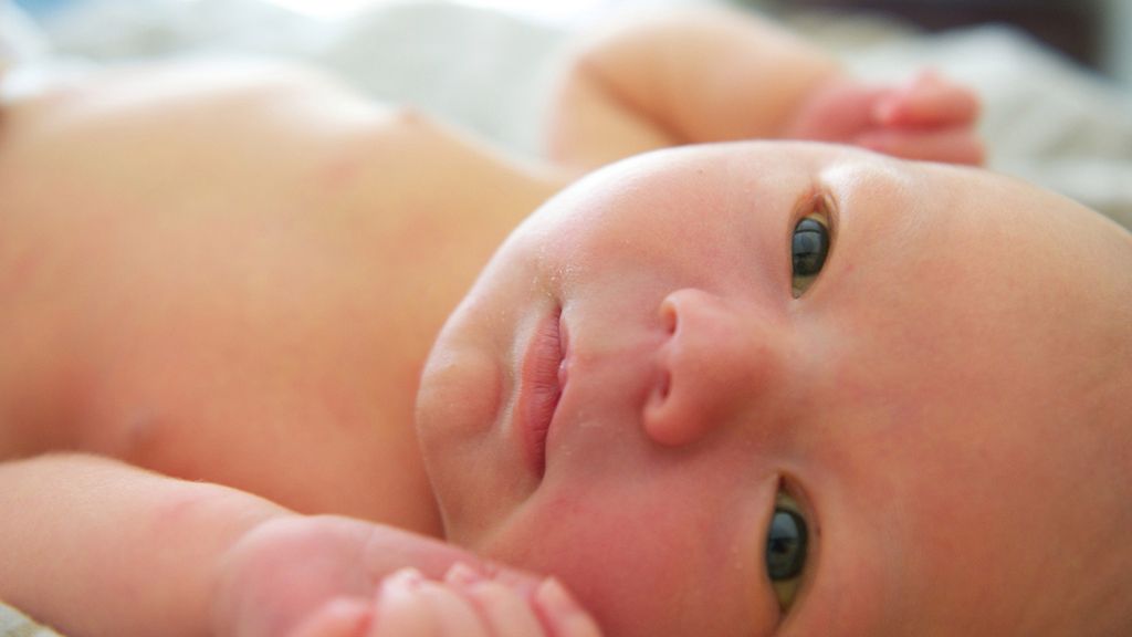 Biegunka u niemowlaka może prowadzić do odwodnienia