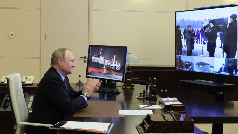Russian President Vladimir Putin takes part in the opening ceremony of new and reconstructed transport infrastructure facilities via videoconference in Moscow, Russia, 13 December 2022. EPA/MIKHAEL KLIMENTYEV / SPUTNIK / KREMLIN POOL / POOL Dostawca: PAP/EPA.