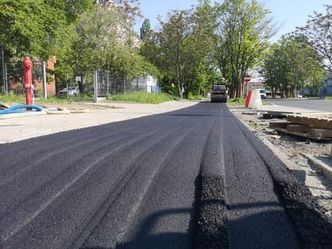 Bon turystyczny to za mało. PiS podbija stawkę. Miliardy dla gmin