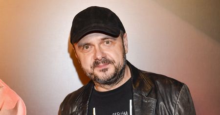Jakubik wyjawił sekret. Znany dziennikarz udawał polskiego papieża