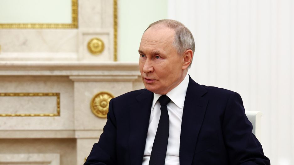 Russian President Vladimir Putin speaks during a meeting with the president of the Central African Republic during the latter's visit to Moscow, Russia, 16 January 2025.  EPA/EVGENIA NOVOZHENINA / POOL Dostawca: PAP/EPA.