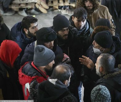 Bruzgi: Migranci wierzą, że 25 grudnia odmieni się ich los. Czy to zwiastun kolejnego szturmu na granicę?