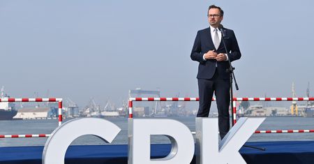 To już pewne. CPK przejmuje Polskie Porty Lotnicze