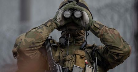 Polska z bronią jądrową? Ekspert w "Didaskaliach" mówi, dlaczego to konieczne