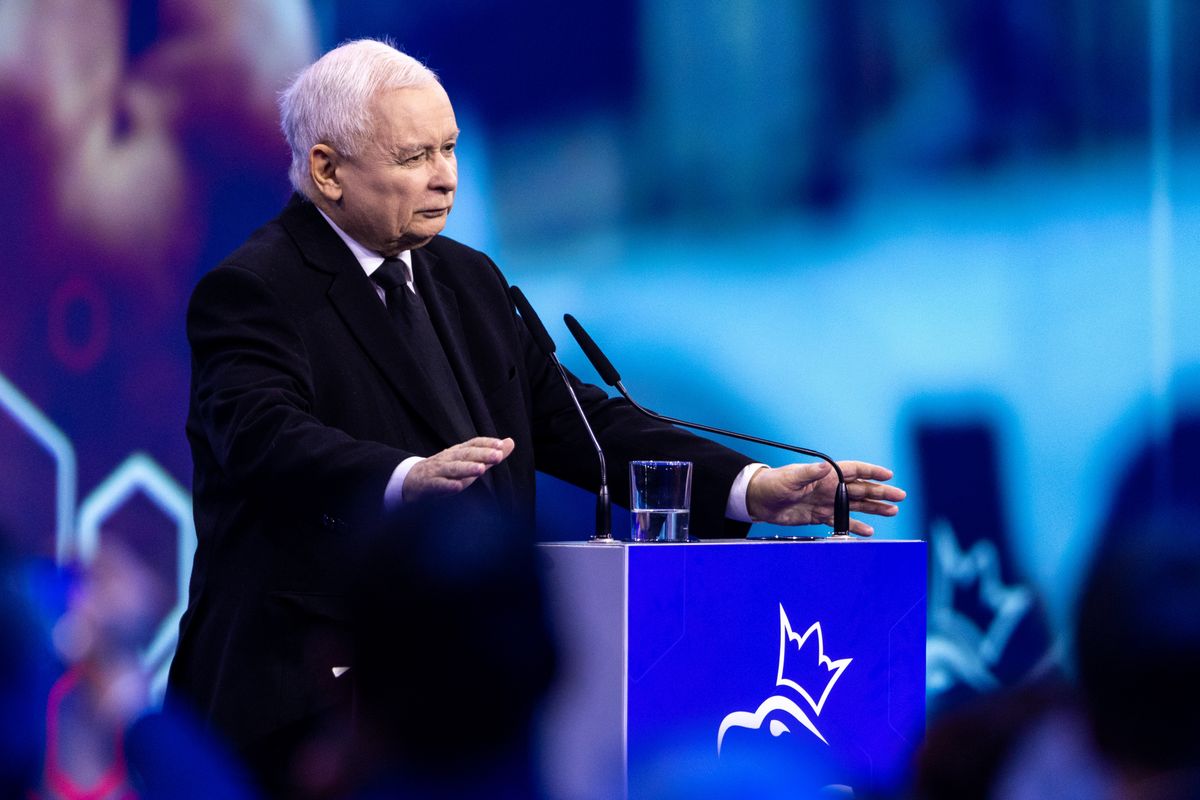 Prezes PiS Jarosław Kaczyński zapowiedział w weekend nowe, kosztowne programy