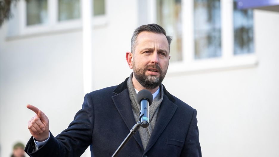 W�adys�aw Kosiniak-Kamysz
Bydgoszcz, 17.02.2025. Wicepremier, minister obrony narodowej W�adys�aw Kosiniak-Kamysz podczas otwarcia Centrum Analiz, Szkolenia i Edukacji NATO-Ukraina (NATO-Ukraine Joint Analysis, Training and Education Center - JATEC) w Bydgoszczy, 17 bm. (t�/awol) PAP/Tytus �mijewski
Tytus �mijewski
analizy, centrum, Centrum Analiz, Szkolenia i Edukacji NATO-Ukraina, Kosiniak Kamysz, militarne, NATO, otwarcie, polityk, polityka, szkolenia, szkolenie, Ukraina, wojsko, wojskowe