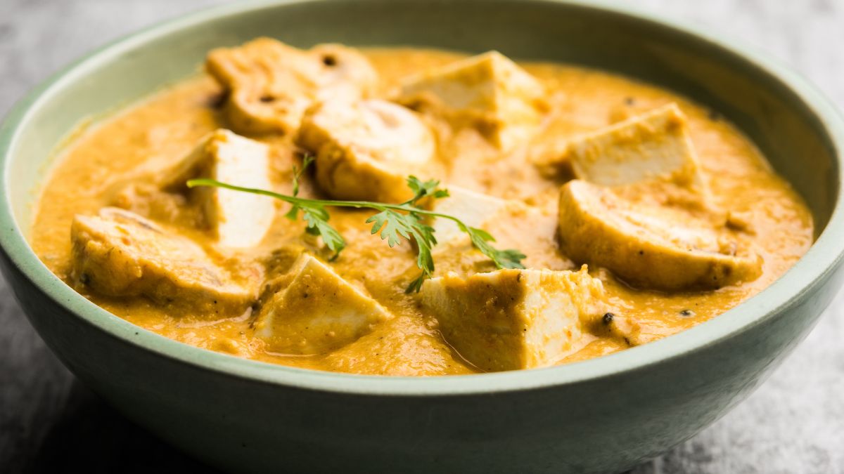 Curry z tofu i pieczarkami