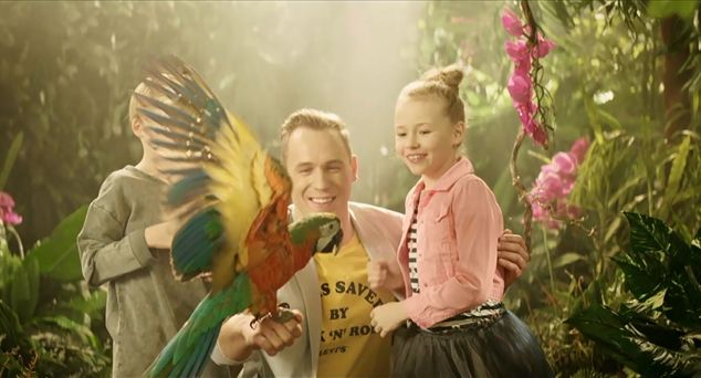 40 gwiazd, dziennikarze „Wydarzeń” i redakcji sportowej w wiosennym spocie Polsatu (wideo)