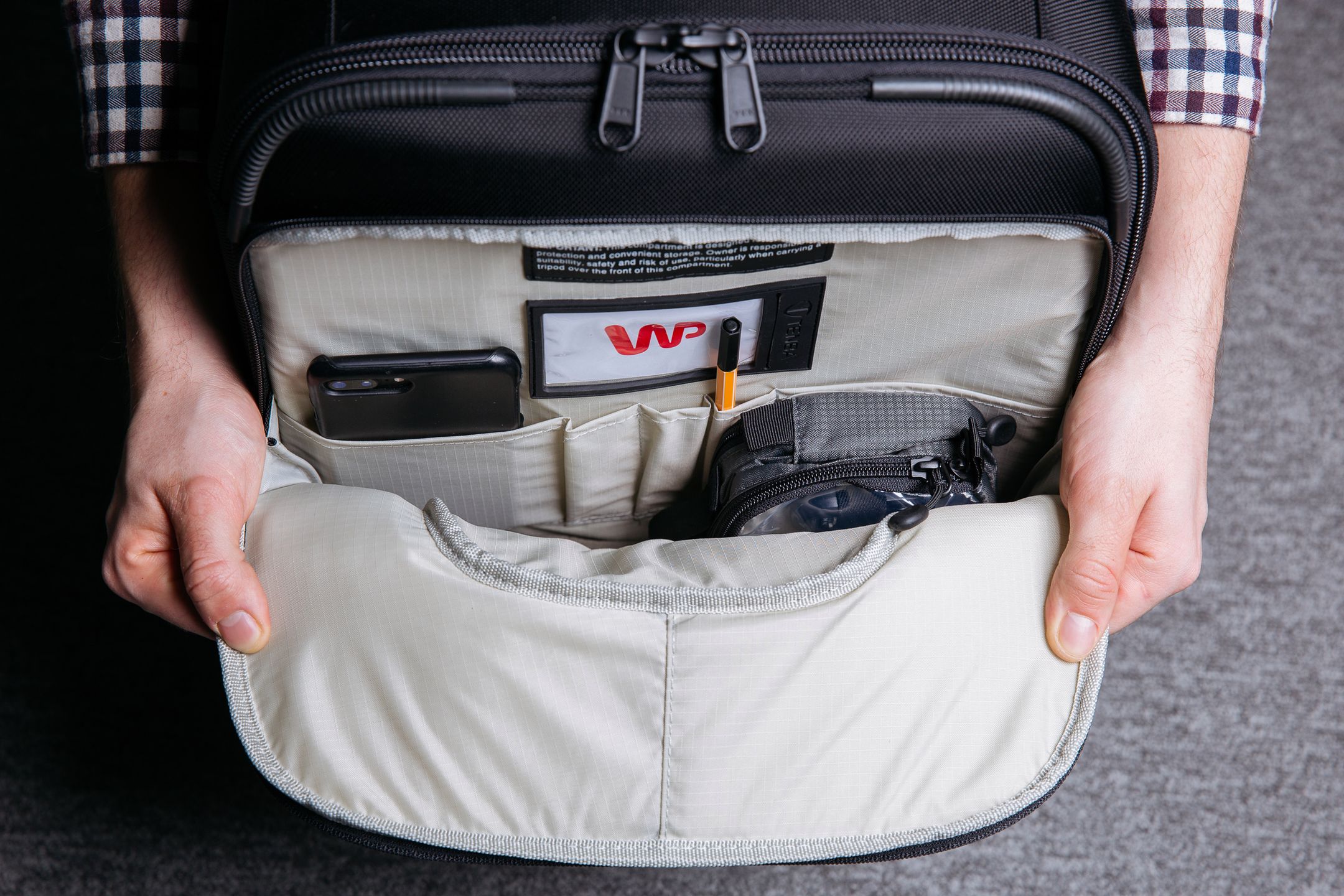 Tenba Roadie II Hybrid - test uniwersalnej walizki dla fotografów 7