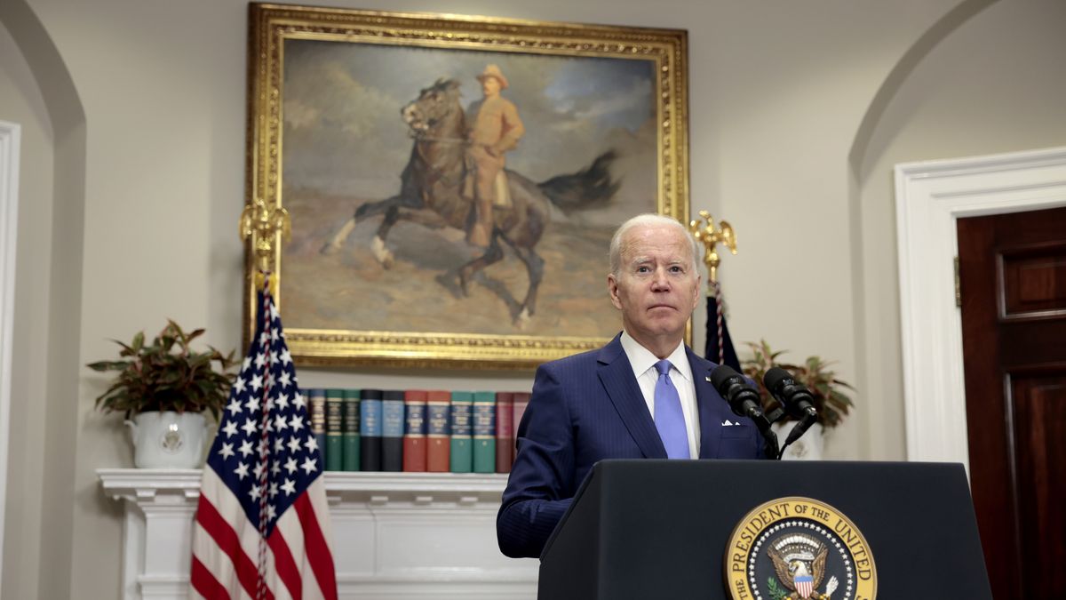 WASHINGTON, DC - APRIL 28:  U.S. President Joe Biden gives remarks on providing additional support to Ukraine’s war efforts against Russia from the Roosevelt Room of the White House on April 28, 2022 in Washington, DC. Alongside a new supplemental aid request to the U.S. Congress, President Biden proposed turning assets from Russian oligarchs seized through sanctions into funding to rebuild Ukraine.  (Photo by Anna Moneymaker/Getty Images)
