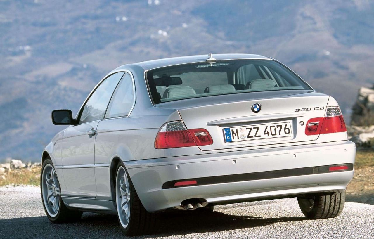 Generacja E46 BMW Serii 3 jest pierwszym modelem, w którym pojawiły się silniki Euro 4. Dotyczy to aut z ostatnich lat produkcji 