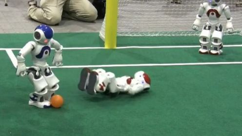 RoboCup, czyli roboty grają w piłkę nożną! (wideo) 1