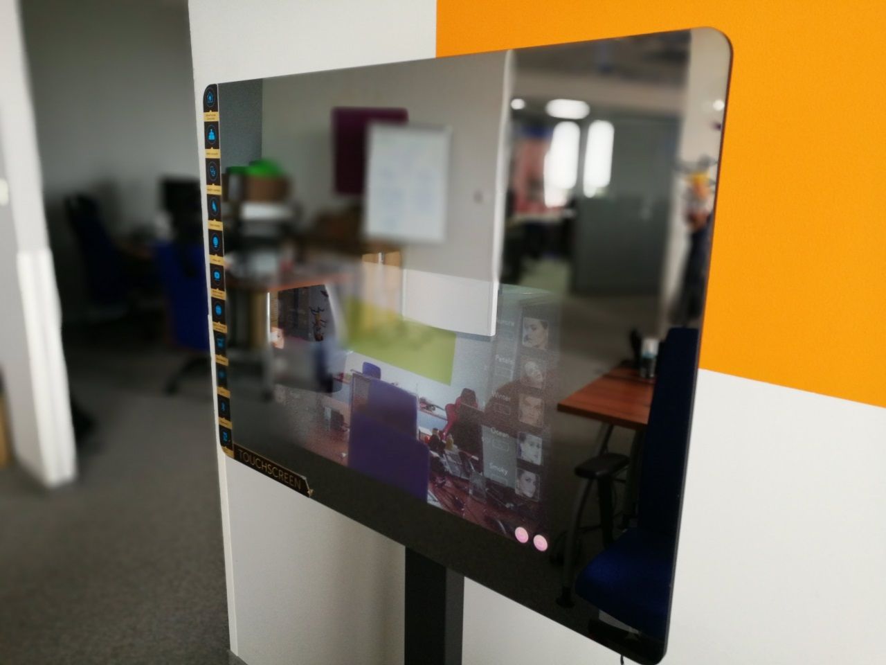 Allview Smart Mirror, inteligentne lustro do inteligentnego domu 6