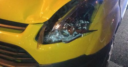 Będzin. O krok od tragedii na przejściu dla pieszych. Dwie kobiety w szpitalu