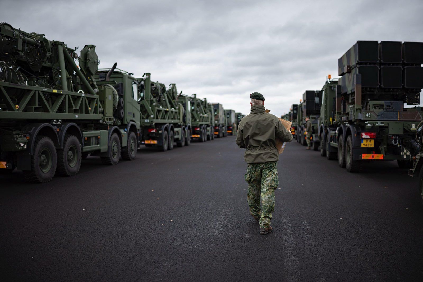 Dotrzymali słowa. Wysłali żołnierzy i sprzęt do Polski