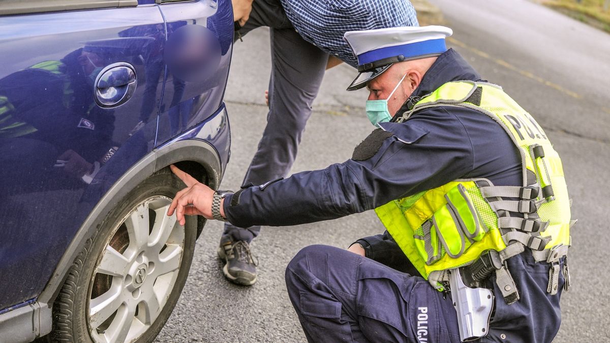 Już nie tylko pouczenie czy nieduży mandacik, ale grzywna minimum 1000 zł za brak przeglądu. Problem w tym, że rząd pomylił przepisy.