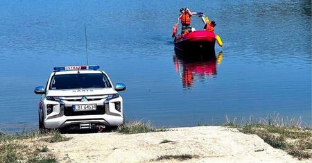 Policjanci interweniowali nad wodą. Wyłowiono ciało 47-latka