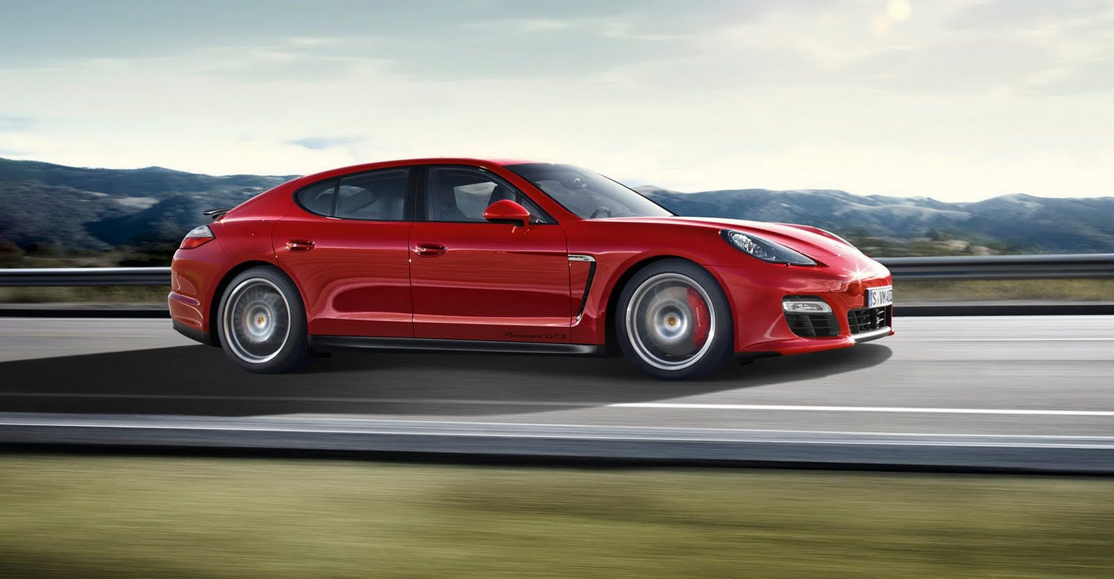 Porsche-Panamera-GTS