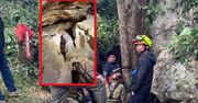 Przez cztery dni tkwił uwięziony głową w dół. Wyjątkowa akcja w jaskini