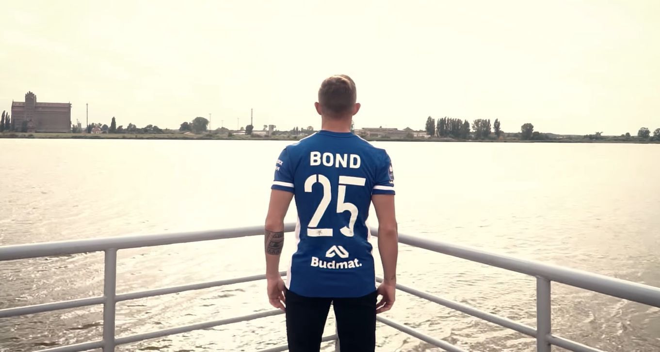 Jakub Rzeźniczak wcielił się w Jamesa Bonda