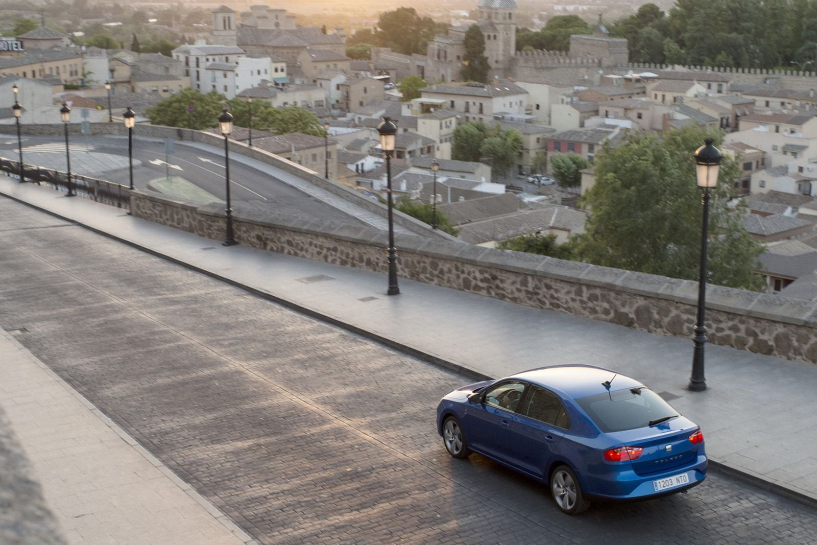 Seat Toledo (2012) - obszerna galeria zdjęć 25