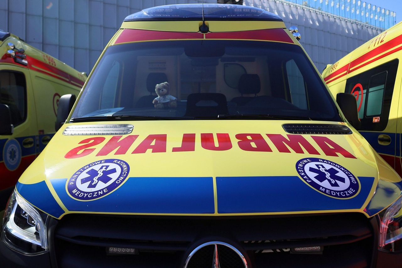 Wolsztyn: Ratownik medyczny zatruł się podczas transportu pacjentki