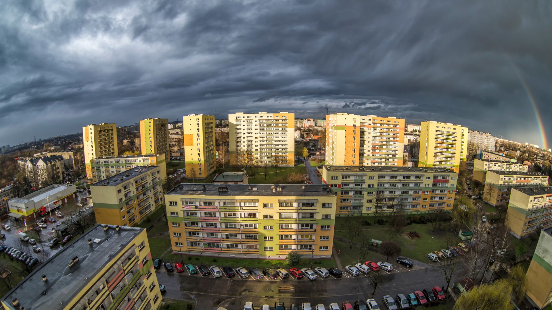 Nowe zjawisko pogodowe nadciąga nad Polskę. Jest niebezpieczne