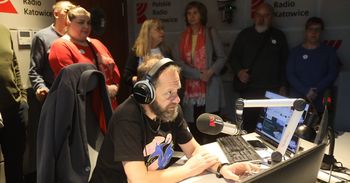 Katowice: Radio Katowice otworzyło swoje drzwi dla słuchaczy. Tłumy odwiedziły siedzibę rozgłośni. Zobaczcie zdjęcia