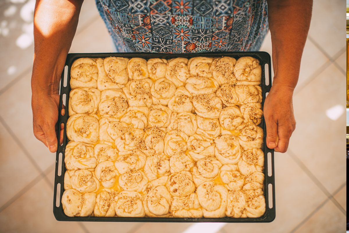 Tahini rolls, also known as Cynamonki inaczej, are a specialty from Cyprus.