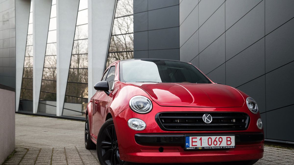 Oby wersja produkcyjna wyglądała podobnie.