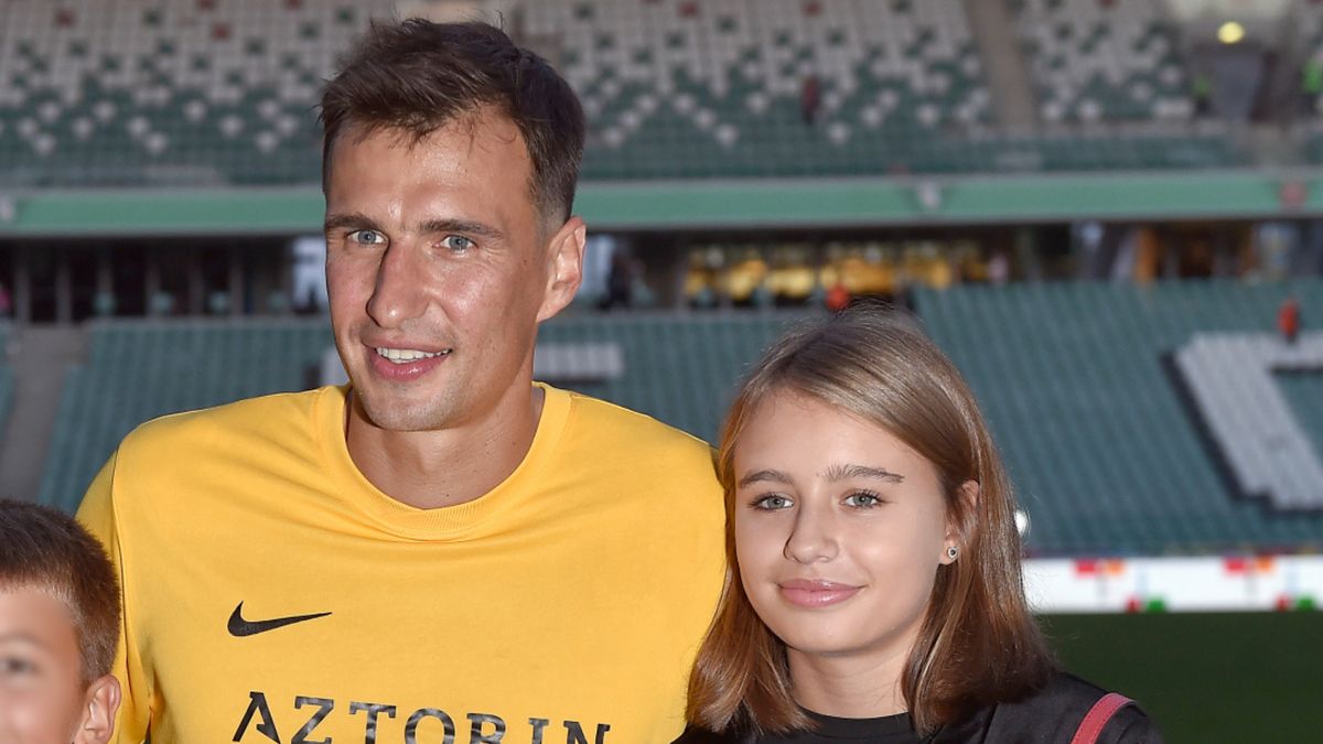 Jarosław Bieniuk zachwyca się zdjęciem Oliwii Bieniuk w bikini