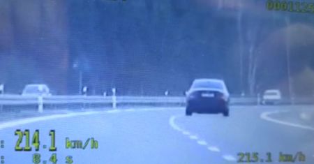 Pędziła 214 km/h, gorzko pożałowała. Policja pokazała nagranie